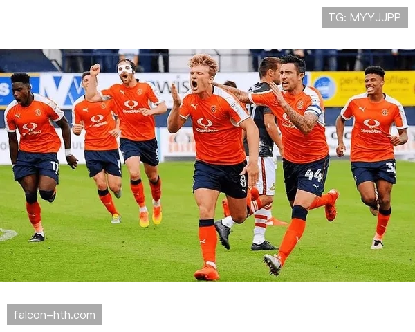 伯恩利新赛季展望：重塑球队阵容，提升冲击英超中游竞争力